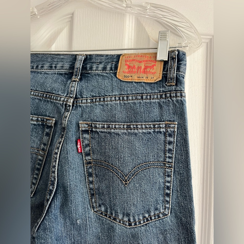 Levi’s 550 Relaxed Straight Jean